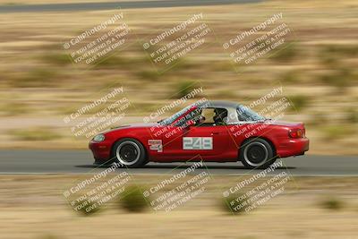 media/Jun-01-2025-CalClub SCCA (Sun) [[eae223c5dd]]/Group 1/Track Event 6/